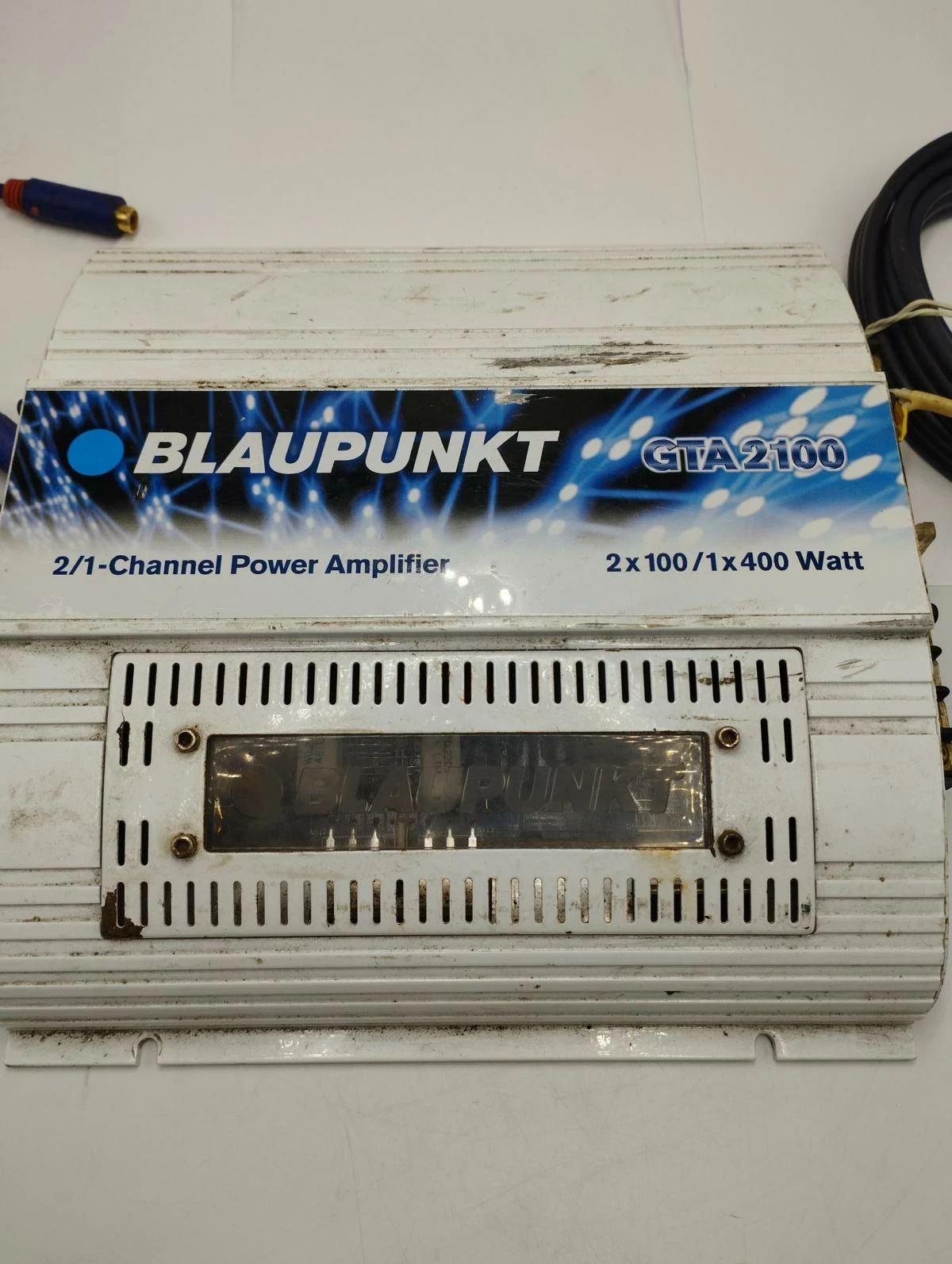 wzmacniacz-blaupunkt-gta-2100-400-watt-okablowanie-stan-11323-2