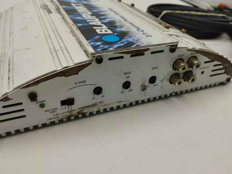 wzmacniacz-blaupunkt-gta-2100-400-watt-okablowanie-liczba-kanalow-225-2