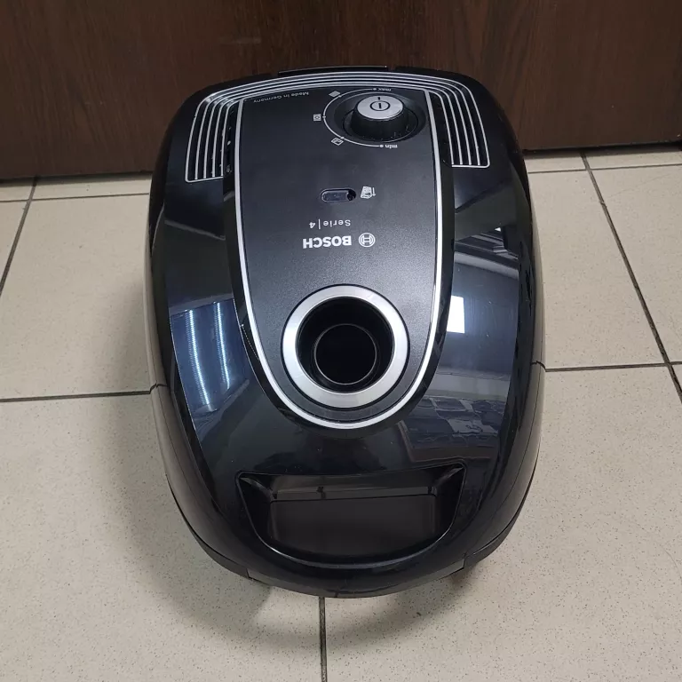 odkurzacz-bosch-serie-4-bgls48x350-komplet-super-stan-polecam-ean-gtin-4242005208920