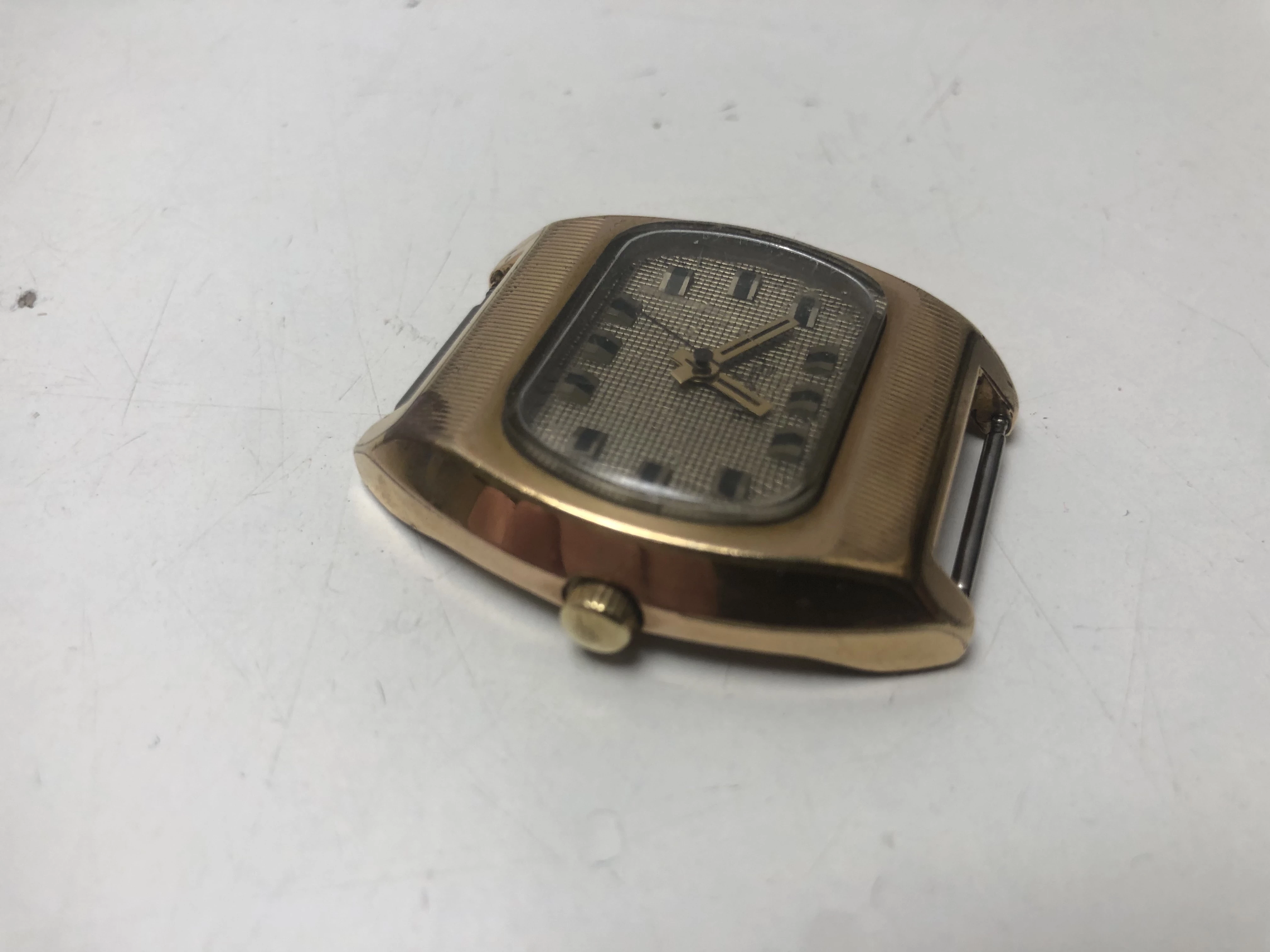 zegarek-rakieta-stary-radziecki-ean-gtin-7613272415538