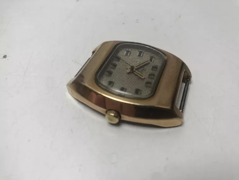 zegarek-rakieta-stary-radziecki-ean-gtin-7613272415538