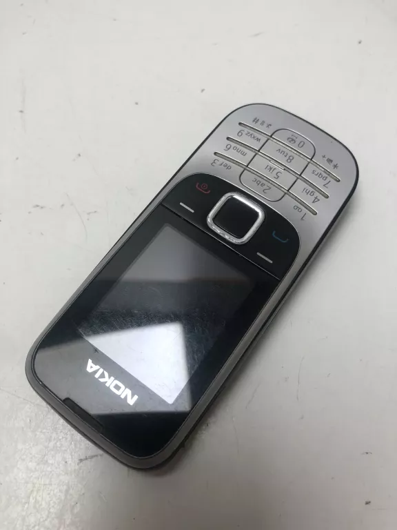 TELEFON NOKIA  2330C-2