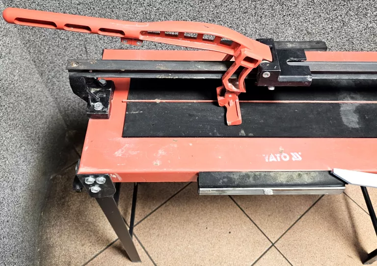 MASZYNKA DO CIĘCIA GLAZUR PŁYTEK 60CM STOLIKOWA