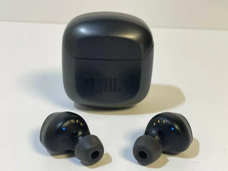 SŁUCHAWKI JBL CLUB PRO+