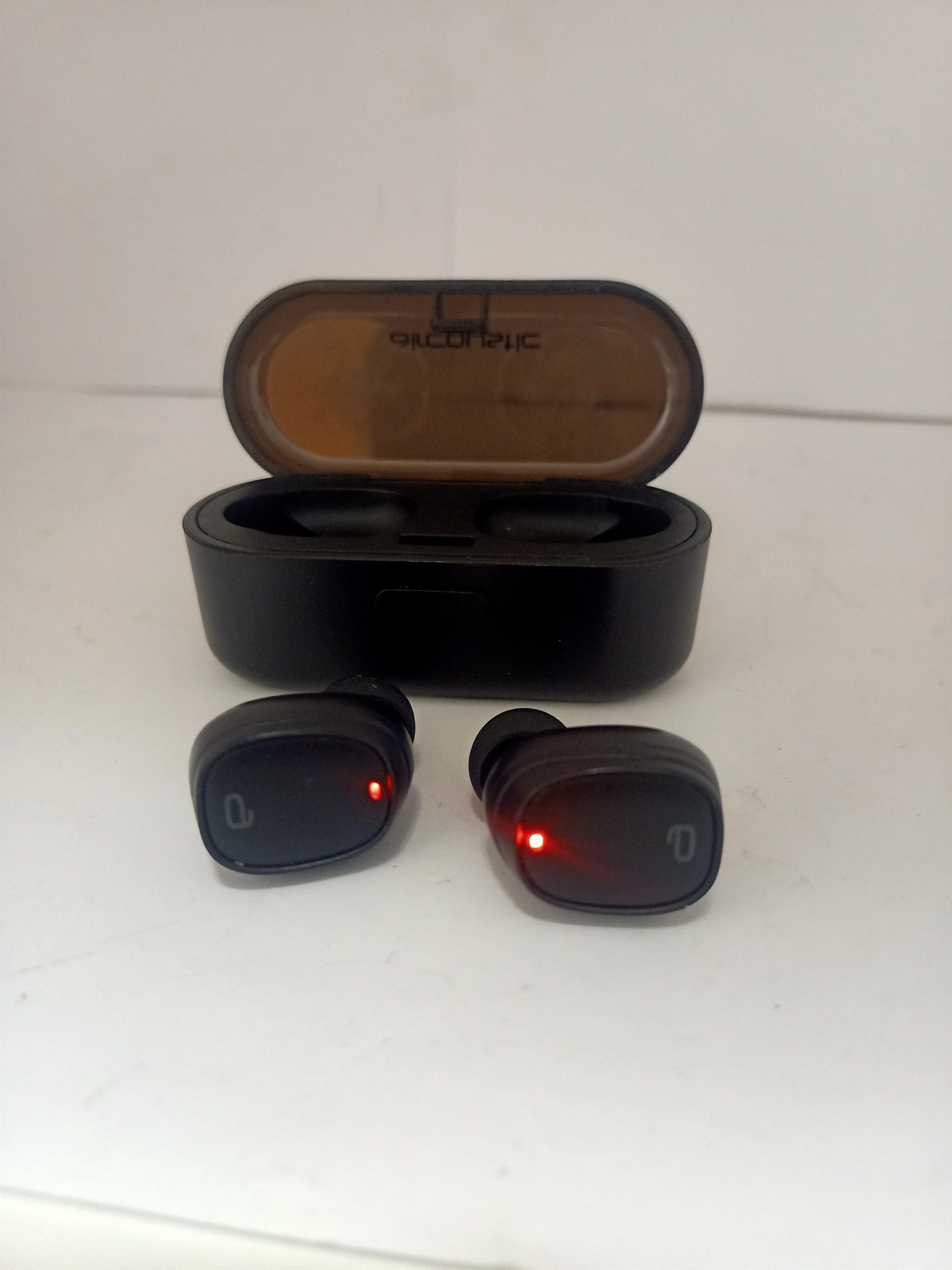 sluchawki-bezprzewodowe-alrcoustichighq-pair-60592-senatorska-38-legnica