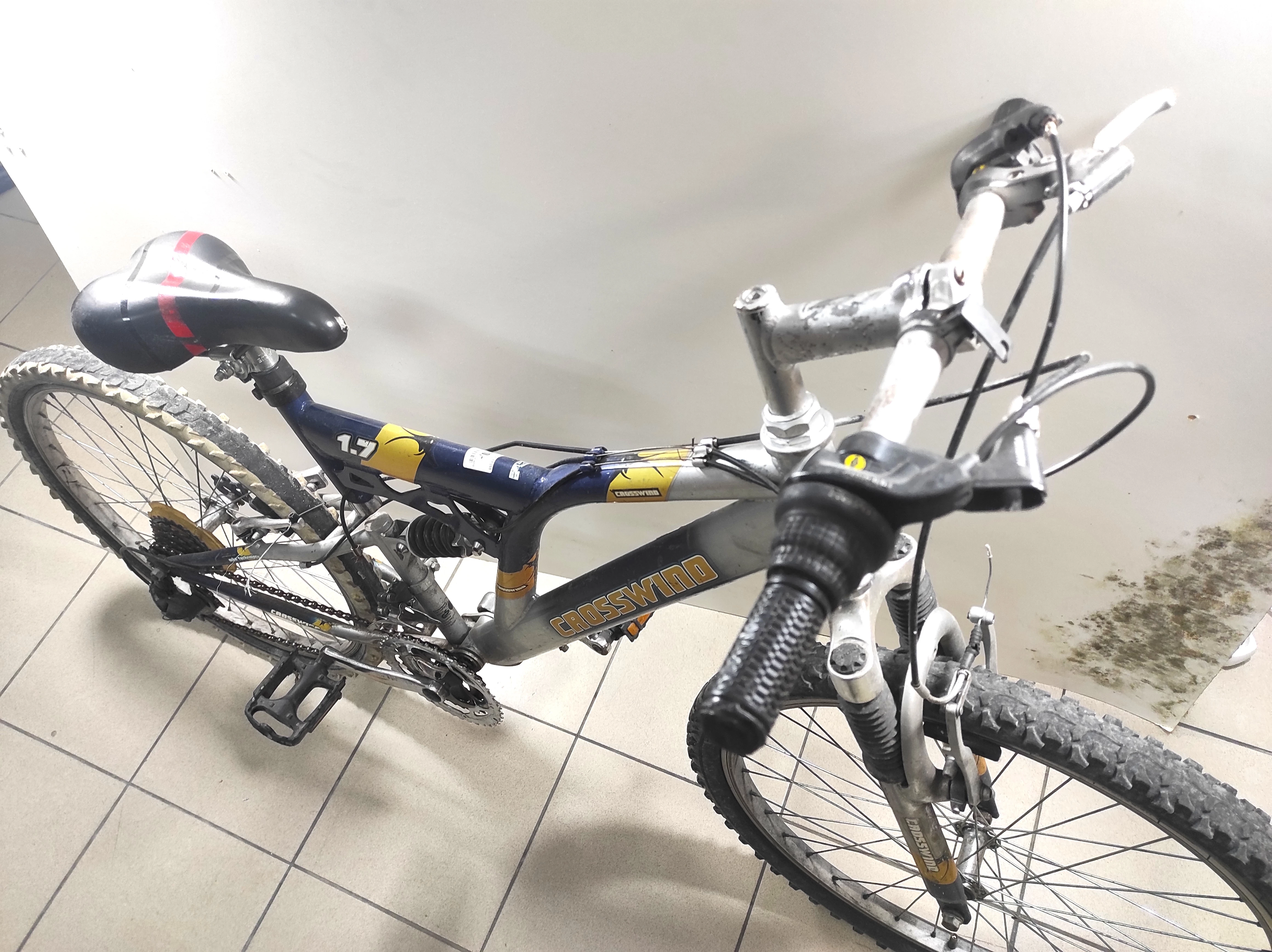 rower-gorski-crosswind-17-do-poprawy-mechanicznej-ean-gtin-12335343456