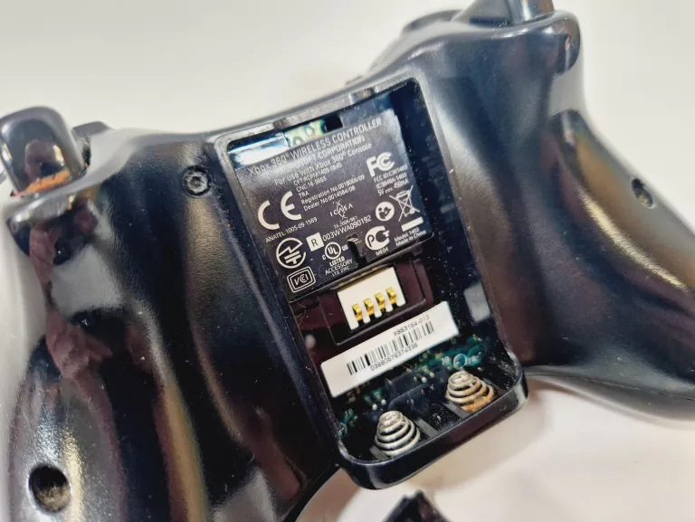 PAD KONTROLER MICROSOFT XBOX 360 CZARNY BEZPRZEWODOWY ! CZYTAJ OPIS! !