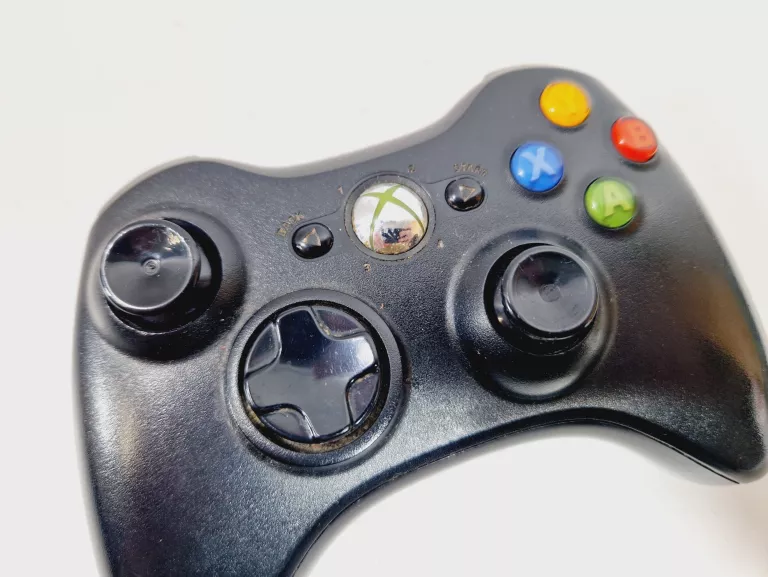 PAD KONTROLER MICROSOFT XBOX 360 CZARNY BEZPRZEWODOWY ! CZYTAJ OPIS! !