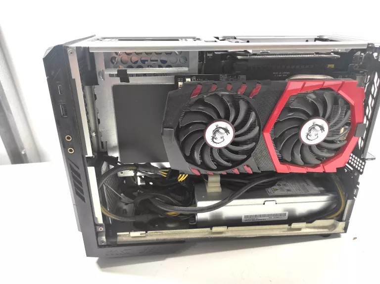 KOMPUTER GAMINGOWY MSI G-SERIES I7 3,6GHZ 16GB 1TB + 256SSD GTX1050TI