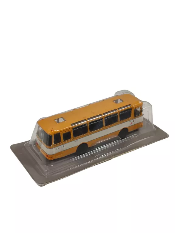 MODEL 1:72 KULTOWE AUTOBUSY PRL AUTOSAN H9-03 DEAGOSTINI NUMER 1
