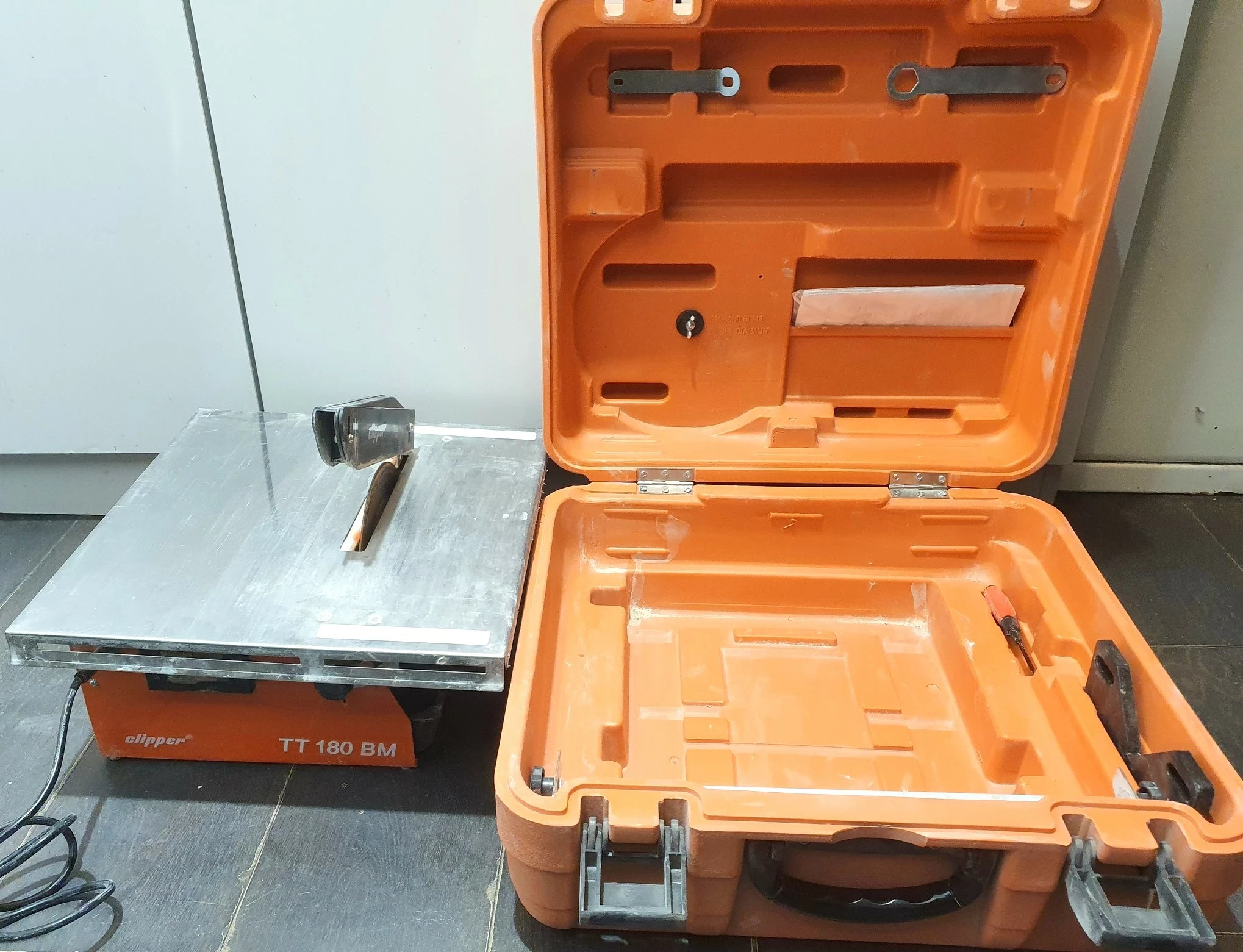 przecinarka-do-glazury-norton-clipper-tt-180-bm-lwowska-21a-sj-tomaszow-lubelski