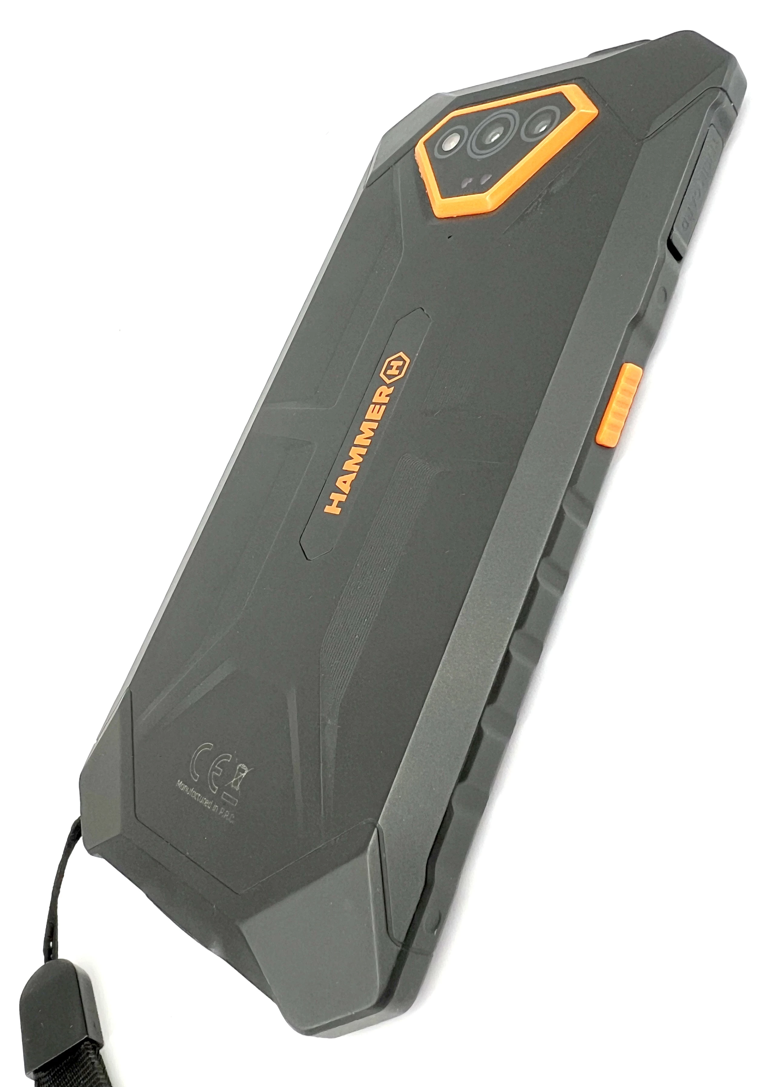 telefon-hammer-iron-v-gwarancja-przekatna-ekranu-650