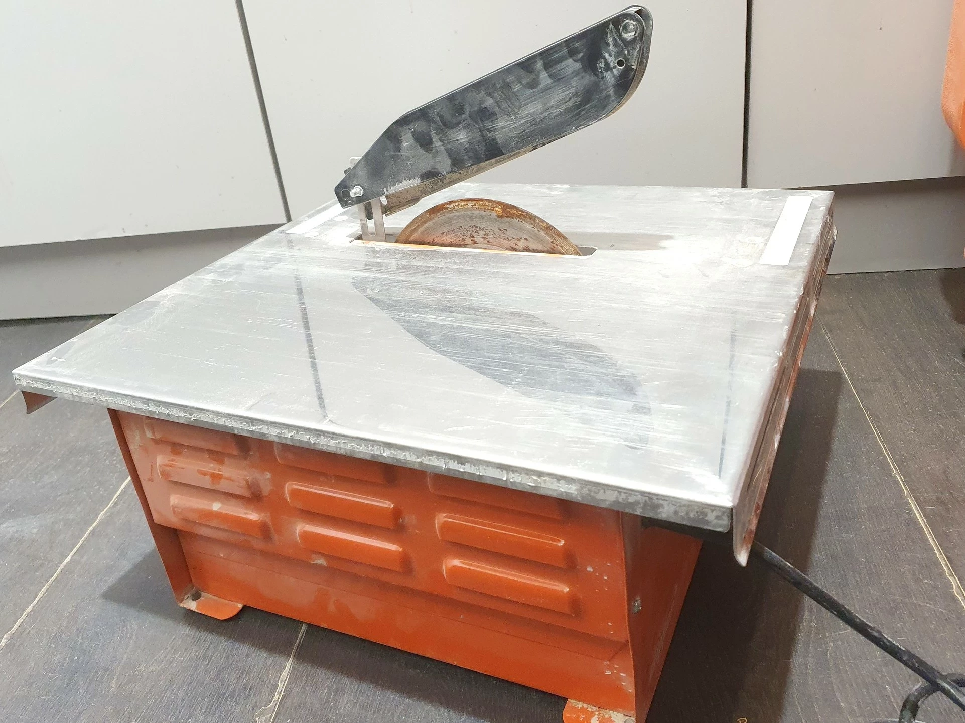 przecinarka-do-glazury-norton-clipper-tt-180-bm-rodzaj-130675-2