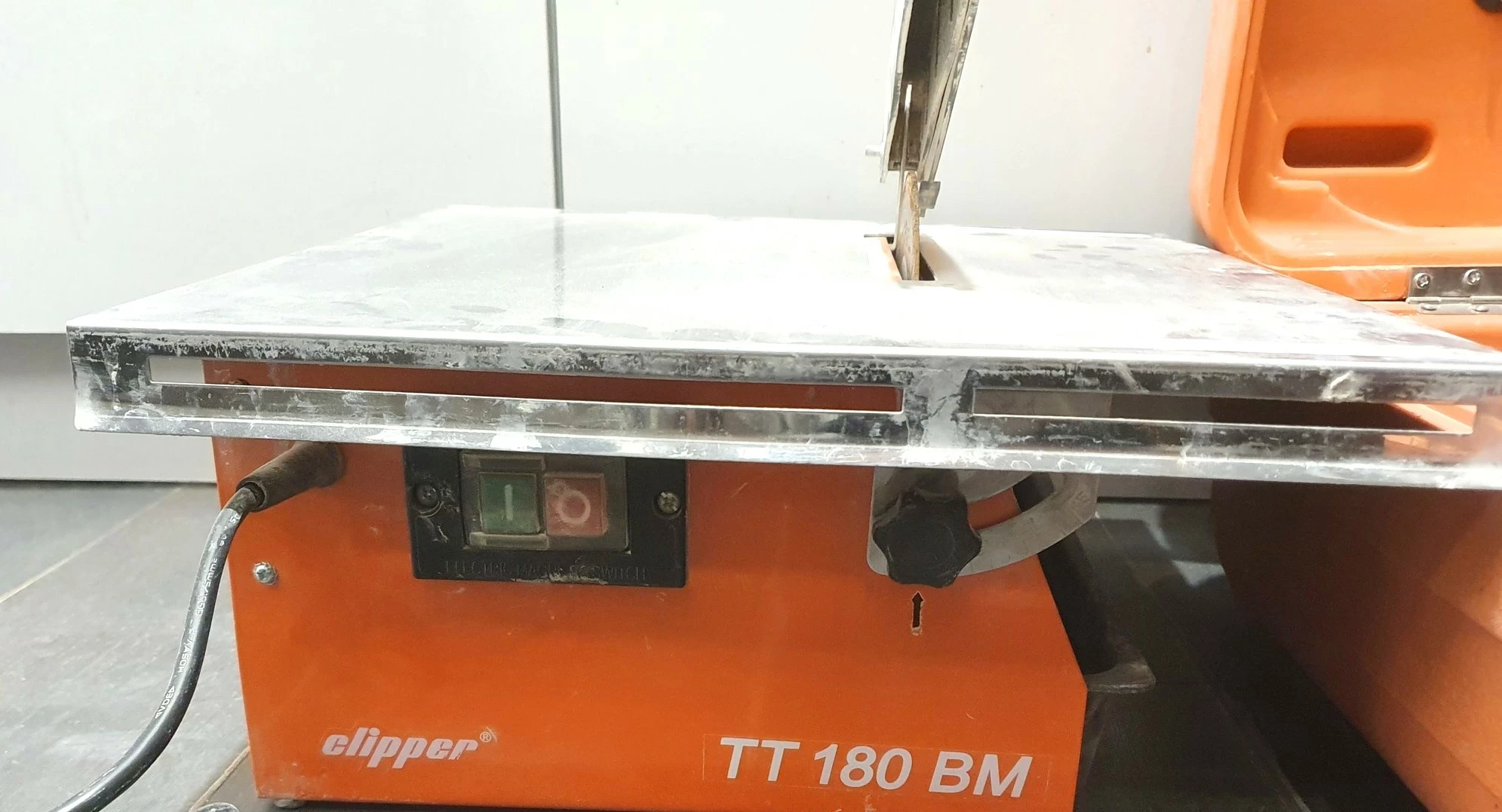 przecinarka-do-glazury-norton-clipper-tt-180-bm-ean-gtin-5450248347354