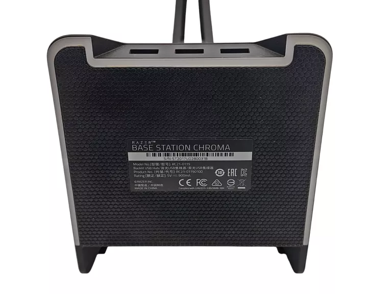 STOJAK NA SŁUCHAWKI RAZER BASE STATION CHROMA