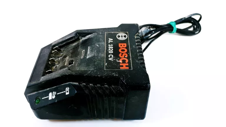 WKRĘTARKA BOSCH PROFESSIONAL GSB 14,4-2 LI PLUS / ŁADOWARKA / 2 X AKU