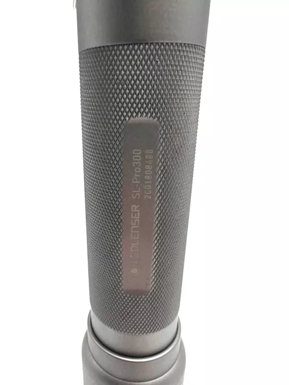 LATARKA LEDLENSER SL PRO300