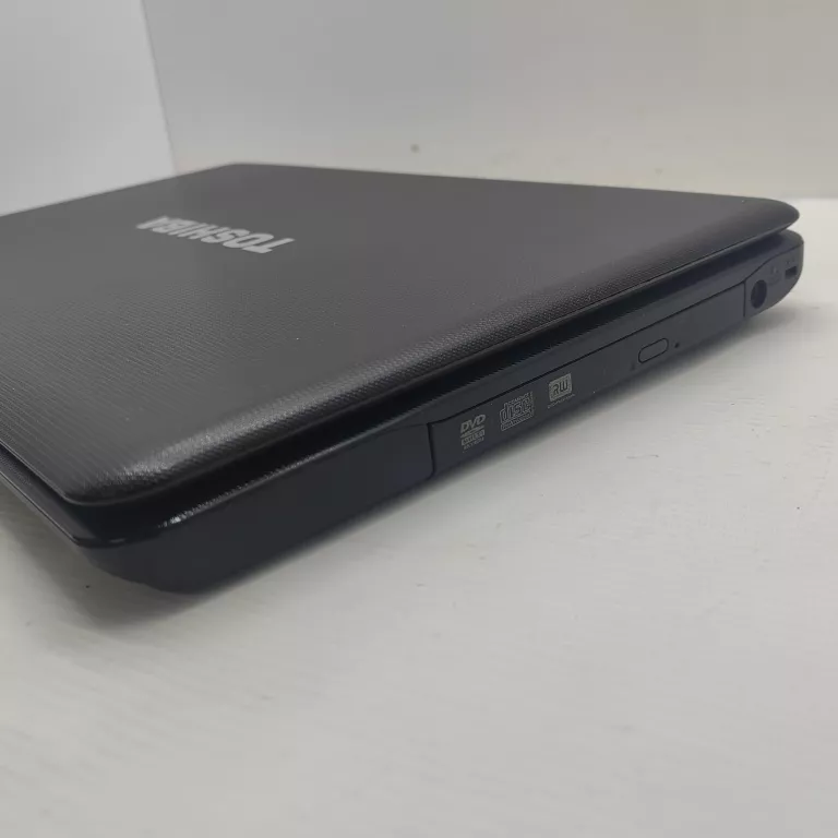 LAPTOP TOSHIBA SATELLITE C660 TORBA