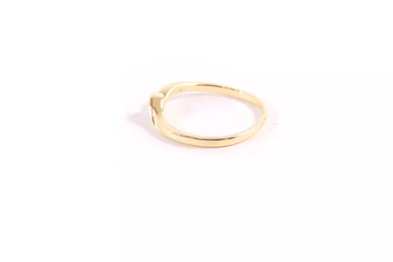 zloty-pierscionek-z-brylantem-w184-r15-p585-kolor-dominujacy-205826-225106