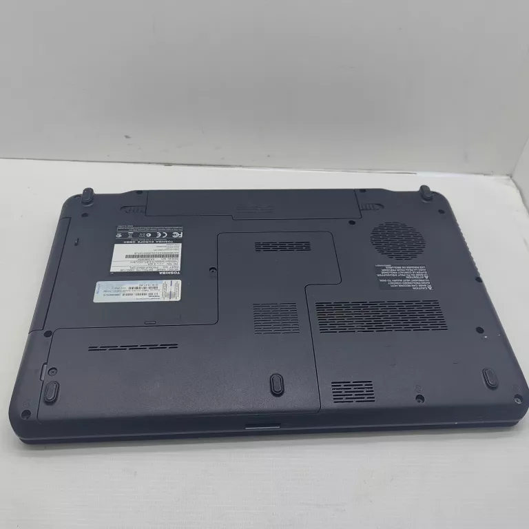 LAPTOP TOSHIBA SATELLITE C660 TORBA
