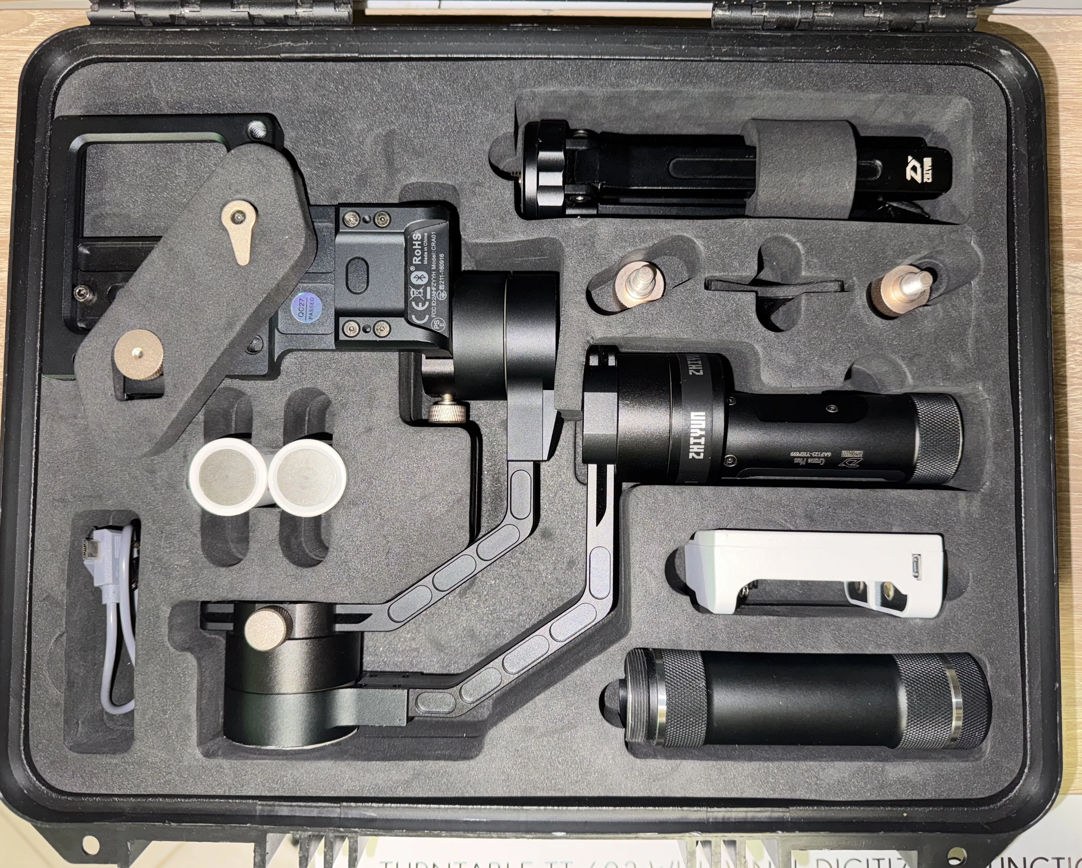 gimbal-uchwyt-do-aparatu-zhiyun-crane-plus-komplet-bdb-stan-stan-11323-2