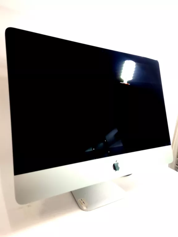 KOMPUTER APPLE IMAC 21,5" A2116 4K 2019 SILVER I5 8500/16GB/1000GB HDD