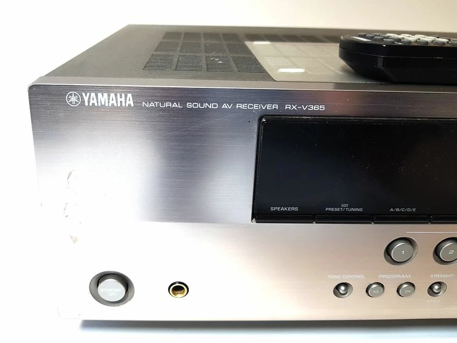 amplituner-wielokanalowy-51-yamaha-rx-v365-system-dzwieku-208026-235150