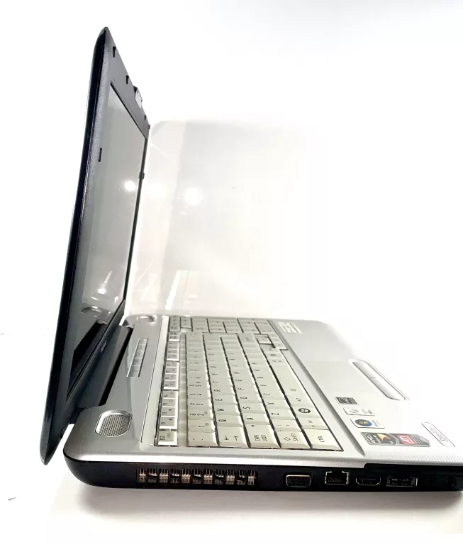 LAPTOP TOSHIBA SATELLITE L500D