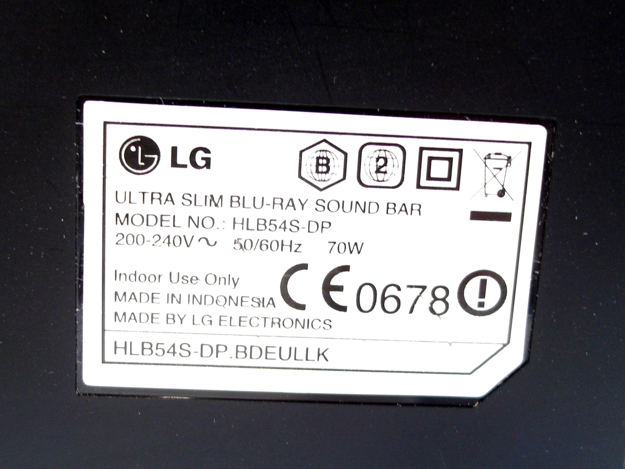 lg-hlb54s-dp-odtwarzacz-3d-blu-ray-sound-bar-stan-11323-2