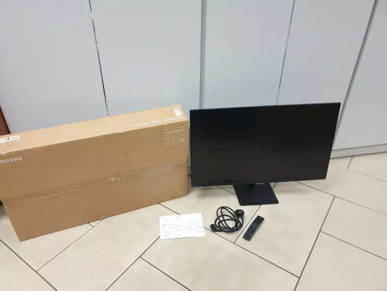 MONITOR SAMSUNG SMART M7 LS32BM700UUXEN 31.5" 3840X2160PX 4 MS KOMPLET