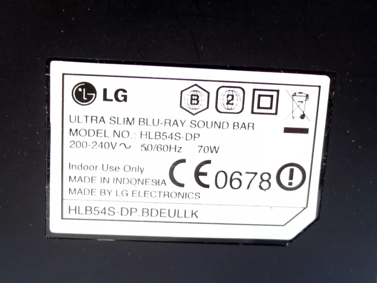 lg-hlb54s-dp-odtwarzacz-3d-blu-ray-sound-bar-stan-11323-2