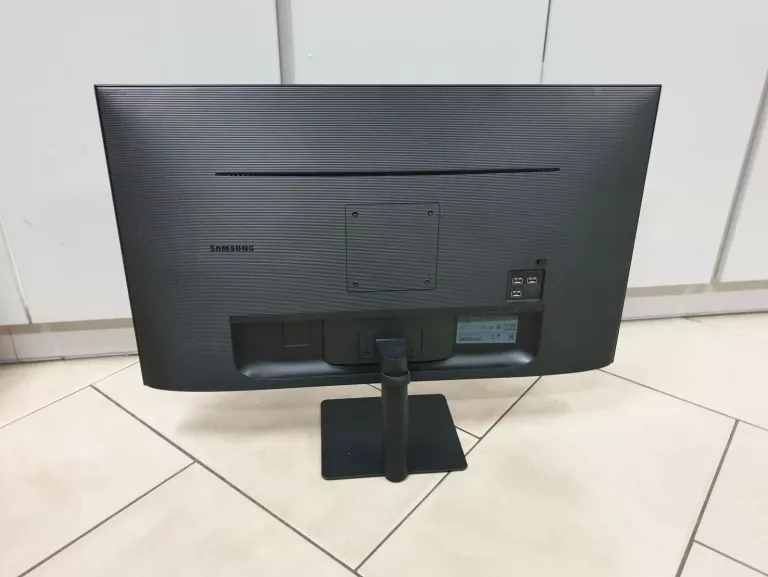 MONITOR SAMSUNG SMART M7 LS32BM700UUXEN 31.5" 3840X2160PX 4 MS KOMPLET