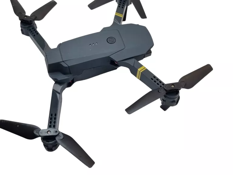 DRON E58 Z KAMERĄ / KOMPLET