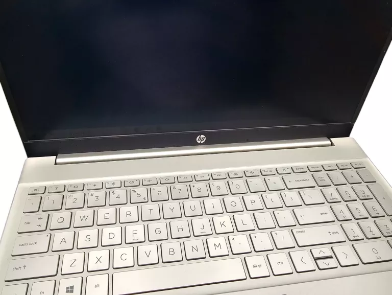 LAPTOP HP PAVILION 15-EG0052NW 8/512GB SSD