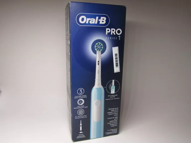 SZCZOTECZKA ORAL B PRO SERIES 1 3757