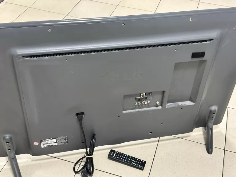 TELEWIZOR LG 47LB5700 47 CALI