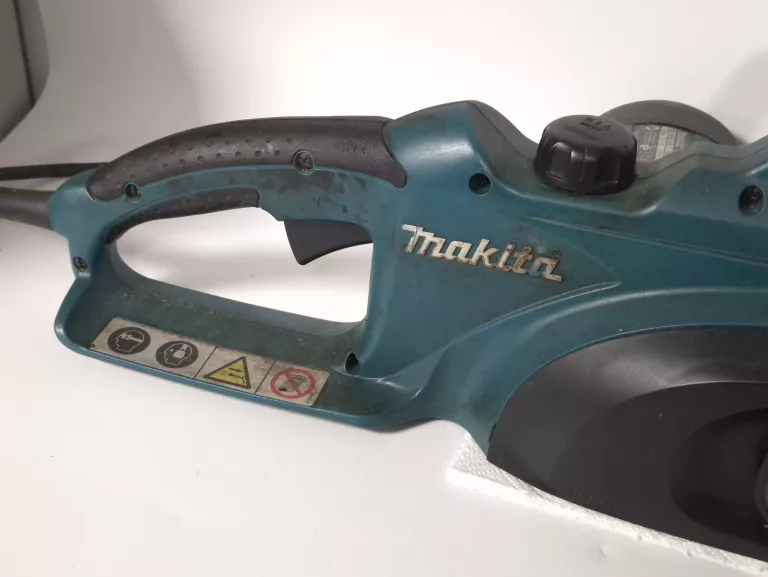 PILARKA ELEKTRYCZNA MAKITA UC3520A