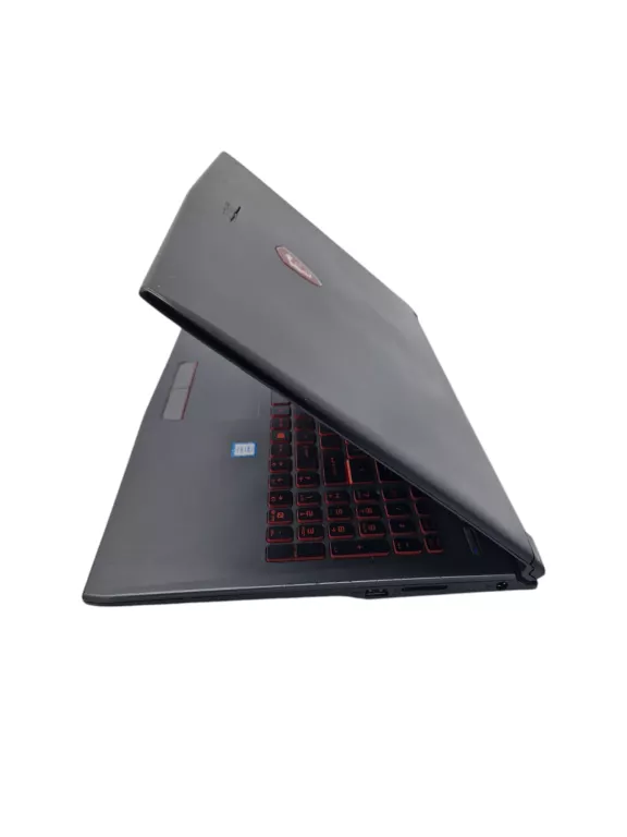 LAPTOP MSI MS-16J9 INTEL CORE I7 8 GB * OPIS *