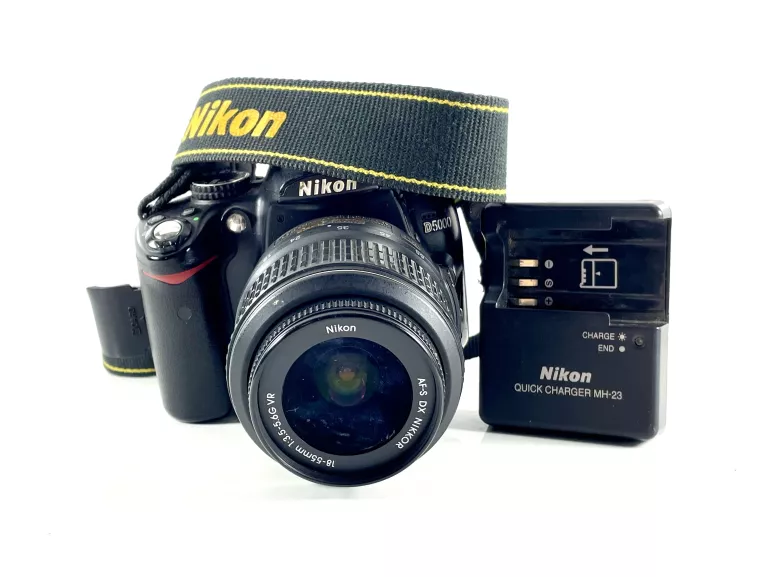 APARAT NIKON D500 Z OBIEKTYWEM NIKON DX 18-55MM