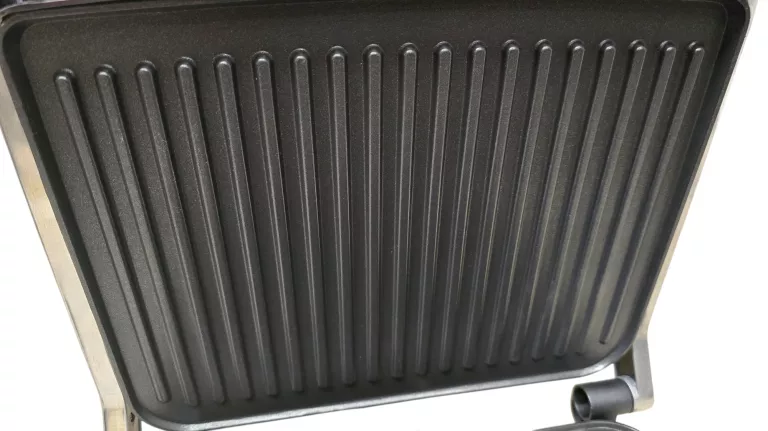 GRILL ELEKTRYCZNY BEZTŁUSZCZOWY CLATRONIC KG 3487