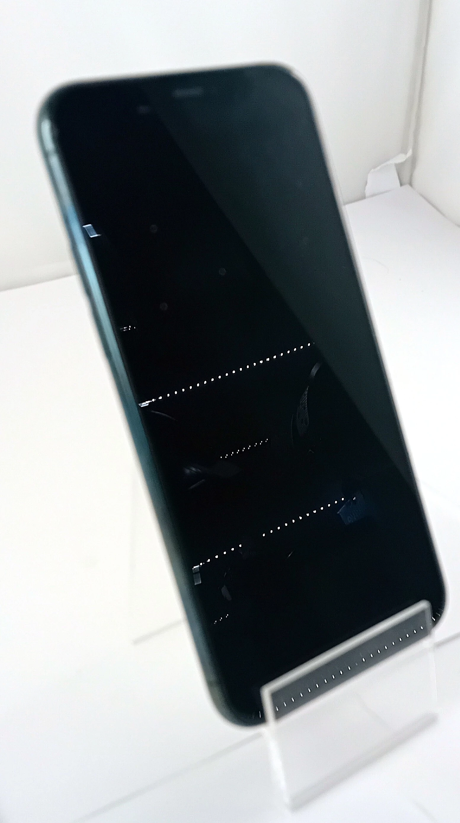 telefon-iphone-11-pro-64gb-bat-83-stan-11323-2