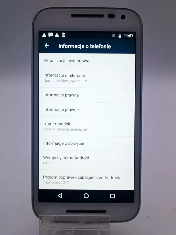 SMARTFON MOTOROLA MOTO G3 8 GB / 1 GB 4G (LTE) BIAŁY