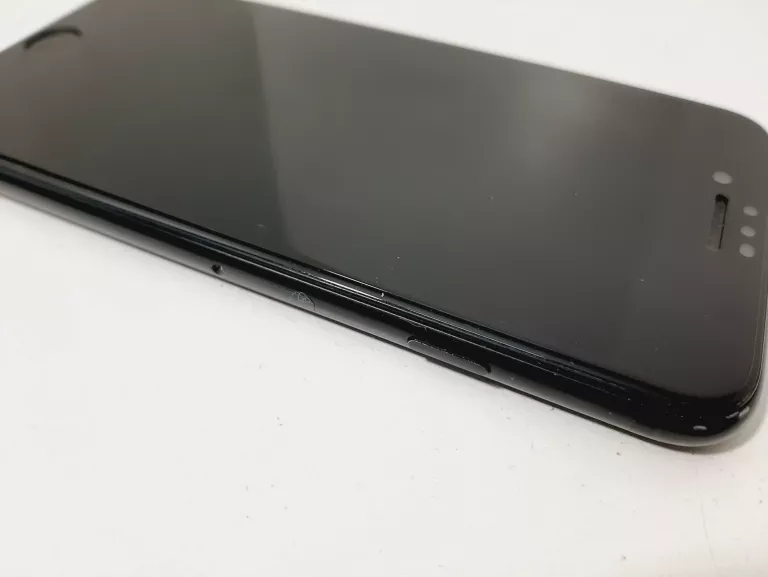 telefon-iphone-7-32-gb-ean-gtin-0190198062963