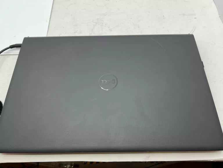 LAPTOP  DELL VOSTRO 15-3568 15,6