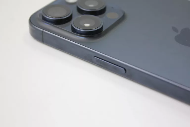 telefon-iphone-15-pro-max-256gb-gwarancja-do-042025-typ-202685-212929