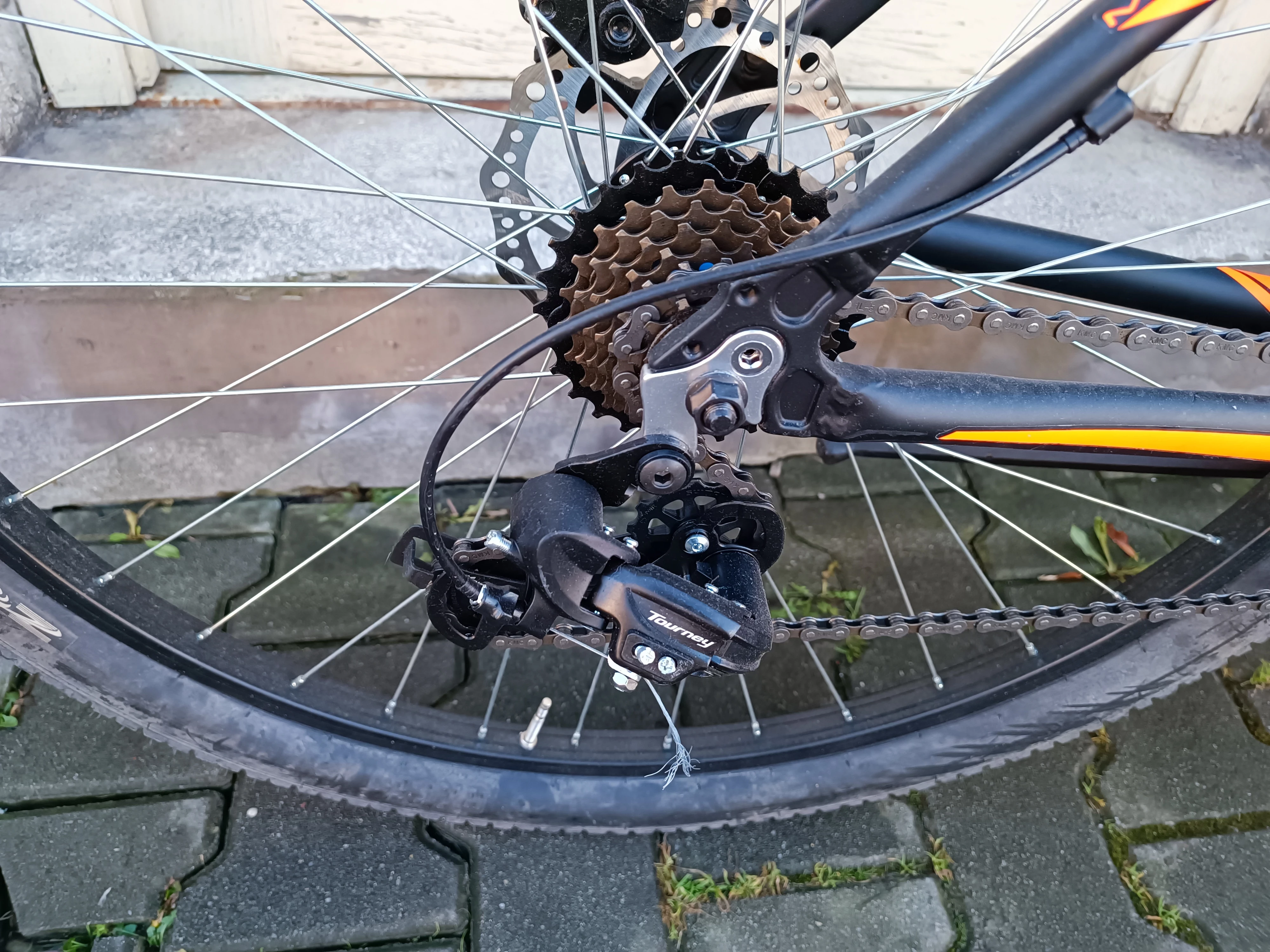 rower-gorski-hogan-rama-18-cali-kola-29-ean-gtin-8001446124772