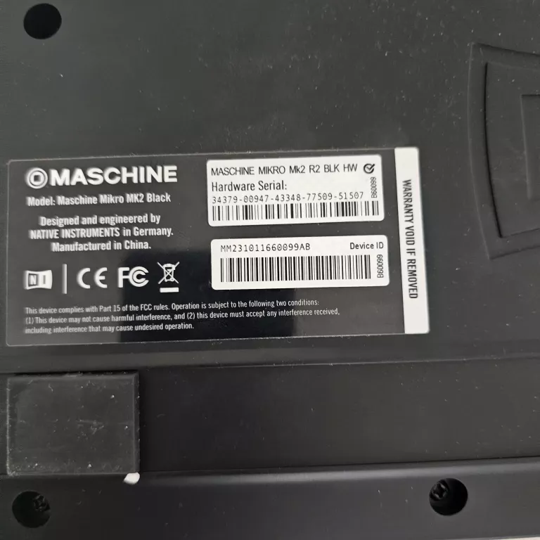 NATIVE INSTRUMENTS MASCHINE MIKRO MK II
