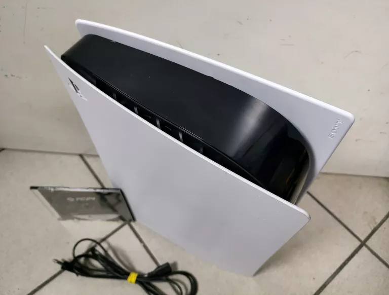 KONSOLA PS5 SLIM CFI-1116A Z FC24