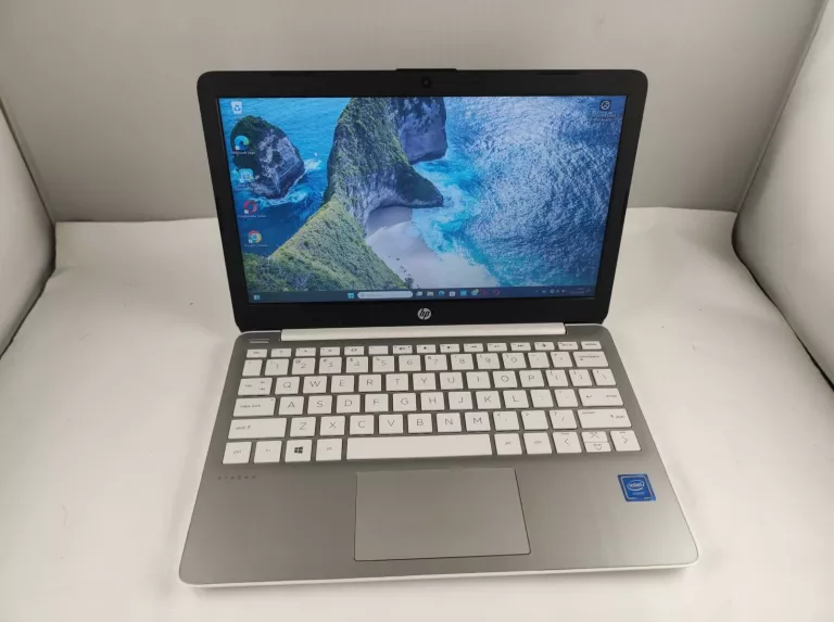 LAPTOP HP STREAM 11-AK0012DX 11,6" CELERON N4020, 4GB, 64GB, WIN 11