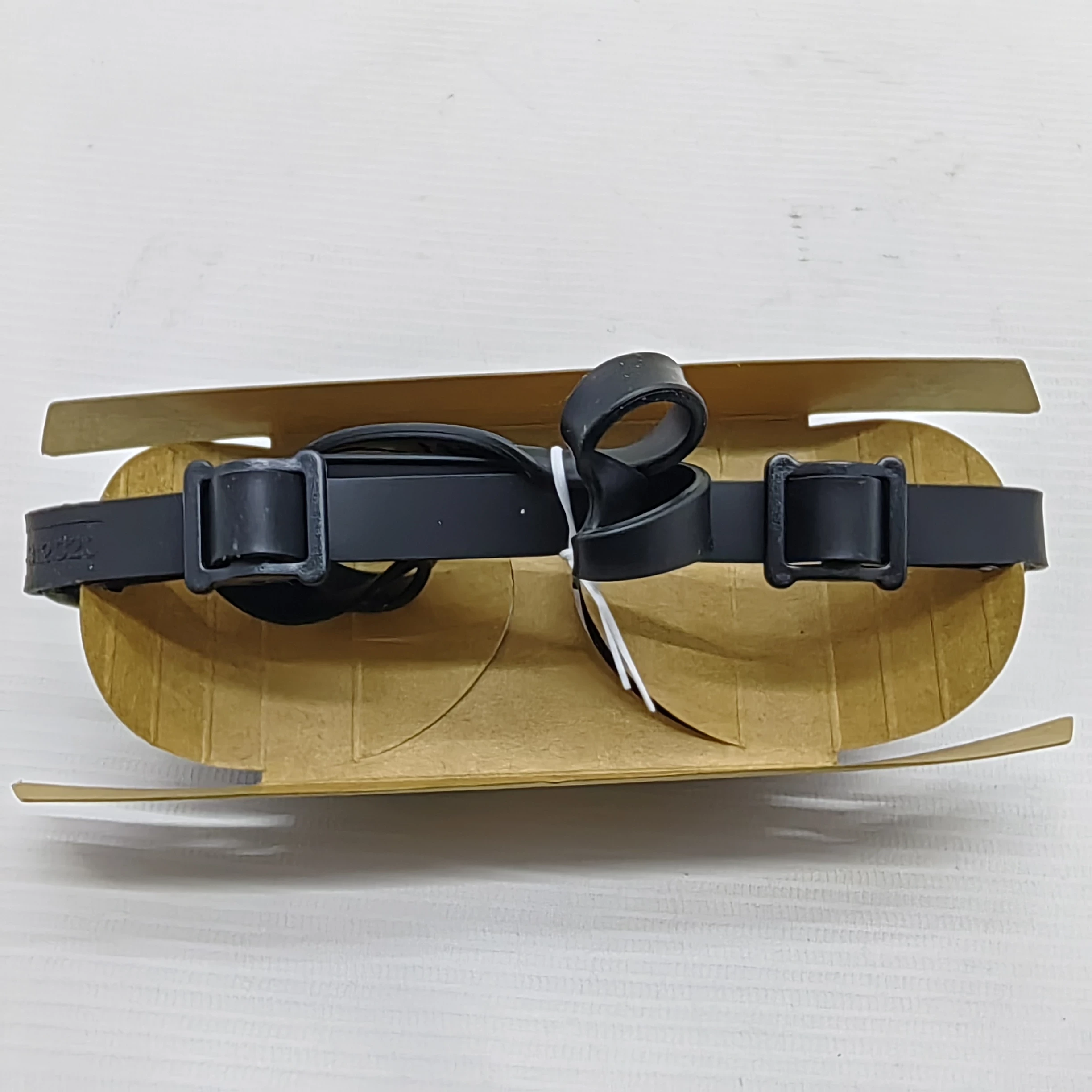 okulary-plywackie-arena-comfortably-light-stan-11323-2